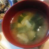 ワカメと大根のみそ汁