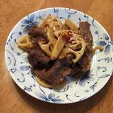 ゴボウと牛肉の旨煮