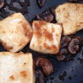 豆腐ステーキ・キノコソース