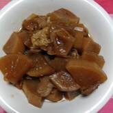 牛すじ肉と大根の甘辛煮　【大根中部+大根葉】