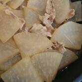 大根と豚バラの煮物