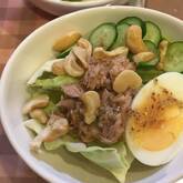 ツナとゆで卵のサラダ