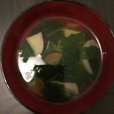 ホウレン草の田舎みそ汁