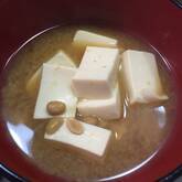 納豆と豆腐のみそ汁