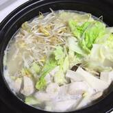 鶏肉と野菜のミルク鍋