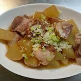 大根と豚バラの煮物