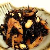 ヒジキとちくわの炒め煮