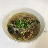 モヤシとのりのゴマスープ