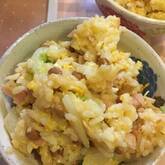 納豆と香菜の炒飯