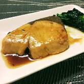 黄金比タレでふっくら甘辛！基本のブリの照り焼き