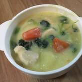 チキンクリームシチュー