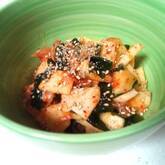 ワカメとリンゴのキムチ和え