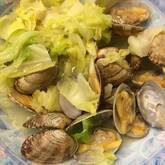 春キャベツとアサリの塩バター蒸し