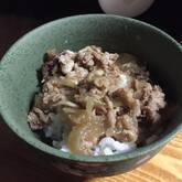 大人気！時短で作れる定番の牛丼