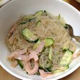 キュウリとハムの中華春雨サラダ