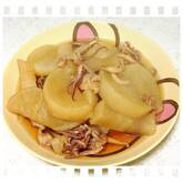 おふくろの味！しみしみ大根とやわらかイカの煮物