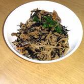 切干し大根の煮物