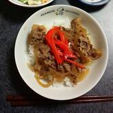 人気の丼もの！簡単にできる基本の牛丼