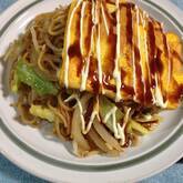 卵のせ焼きそば