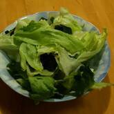 レタスとワカメの酢の物