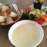 おうちで簡単！子どもと楽しむチーズフォンデュ by 西川 綾さん