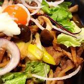 サラダ豚丼