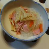 春雨のヘルシーサラダ