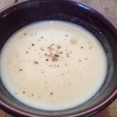 カリフラワーのミルクスープ