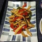 簡単なのに本格的！やわらか豚肉のチンジャオロース