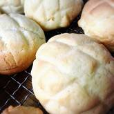 サクサク本格！究極のメロンパン 手ごねでふわふわに 初心者さんにも