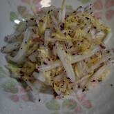 塩もみで簡単！さっぱり白菜のゆかり和え