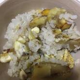 秋の味覚を味わう！もち米入り栗ご飯