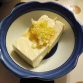 ネギ塩の冷や奴