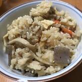 旨味たっぷり！基本の鶏五目の炊き込みご飯