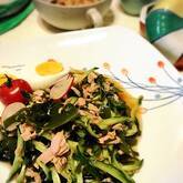 たっぷりワカメとツナのサラダ