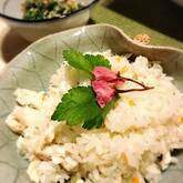 桜の塩漬け入り鯛飯