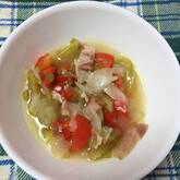 セロリとベーコンの煮物