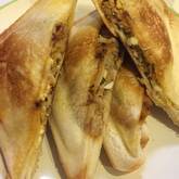 熱々にかぶりつきたい！ホットサンド ハンバーグ入りで食べ応えある人気レシピ