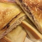 ツナマヨホットサンド