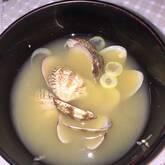 アサリのシンプルみそ汁