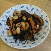 しっかり味がしみている ひじきの煮物 常備菜の定番 by杉本 亜希子さん