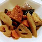 さつま揚げと根菜の煮物