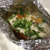 しっとり柔らか！鶏むね肉の甘辛ゴマ風味ホイル焼き