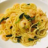 九条ネギとエビのパスタ