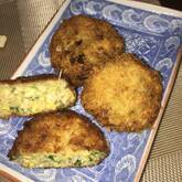 餃子メンチカツ