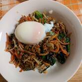 野菜たっぷりビビンバ丼