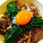 お昼ご飯にビビンバ風焼き肉丼 子供も喜ぶ