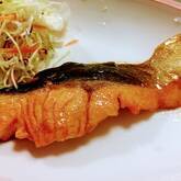 鮭のバター照り焼き