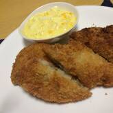 ふわふわサクッと！白身魚のフライタルタル添え