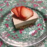 イチゴのチーズケーキ